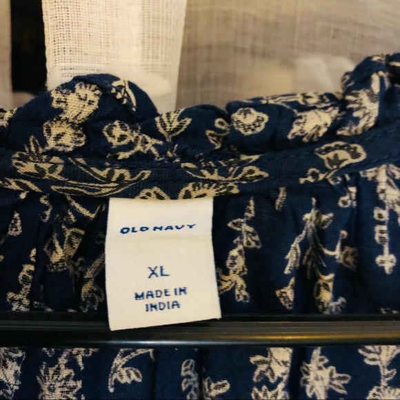 💖Scoop Neck Blouse - Picture 3 of 8